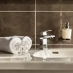 Hotel Excelsior 3*